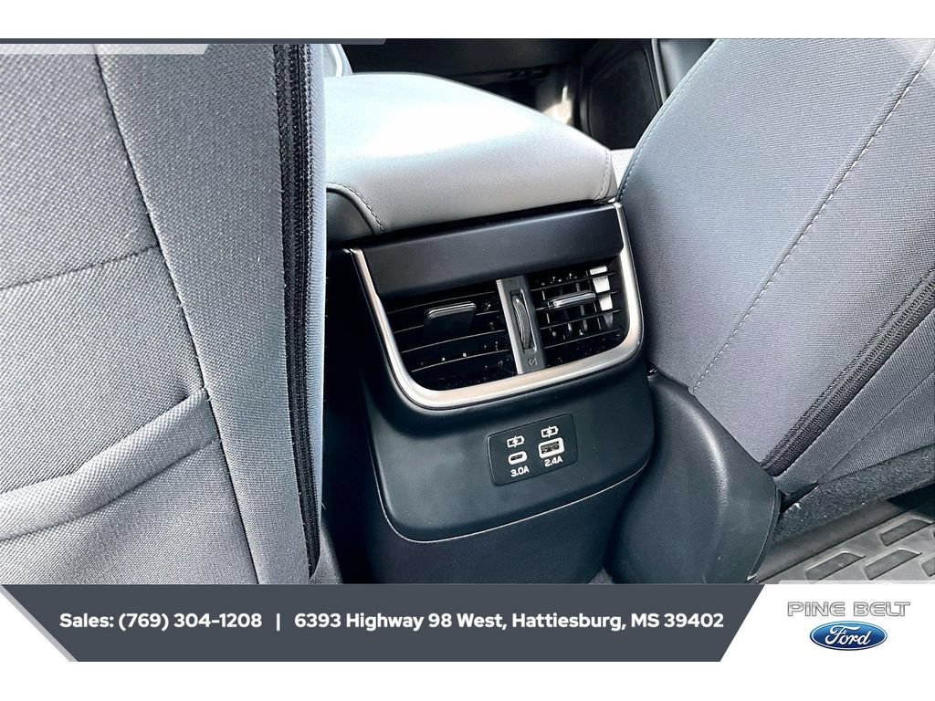 Used 2023 Subaru Outback Premium AWD/4WD image 25