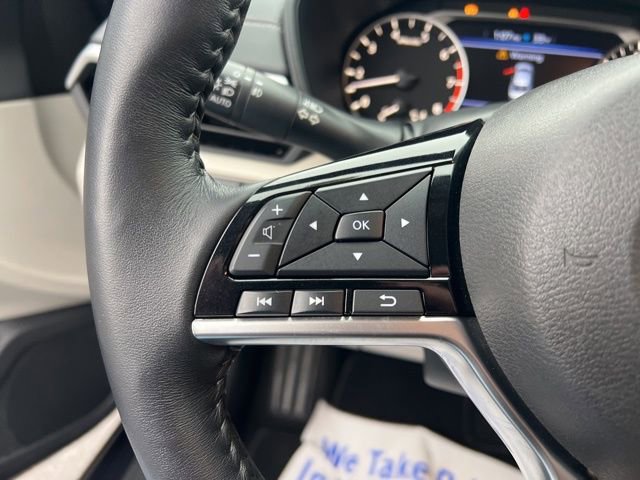 Used 2020 Nissan Altima 2.5 SV image 14