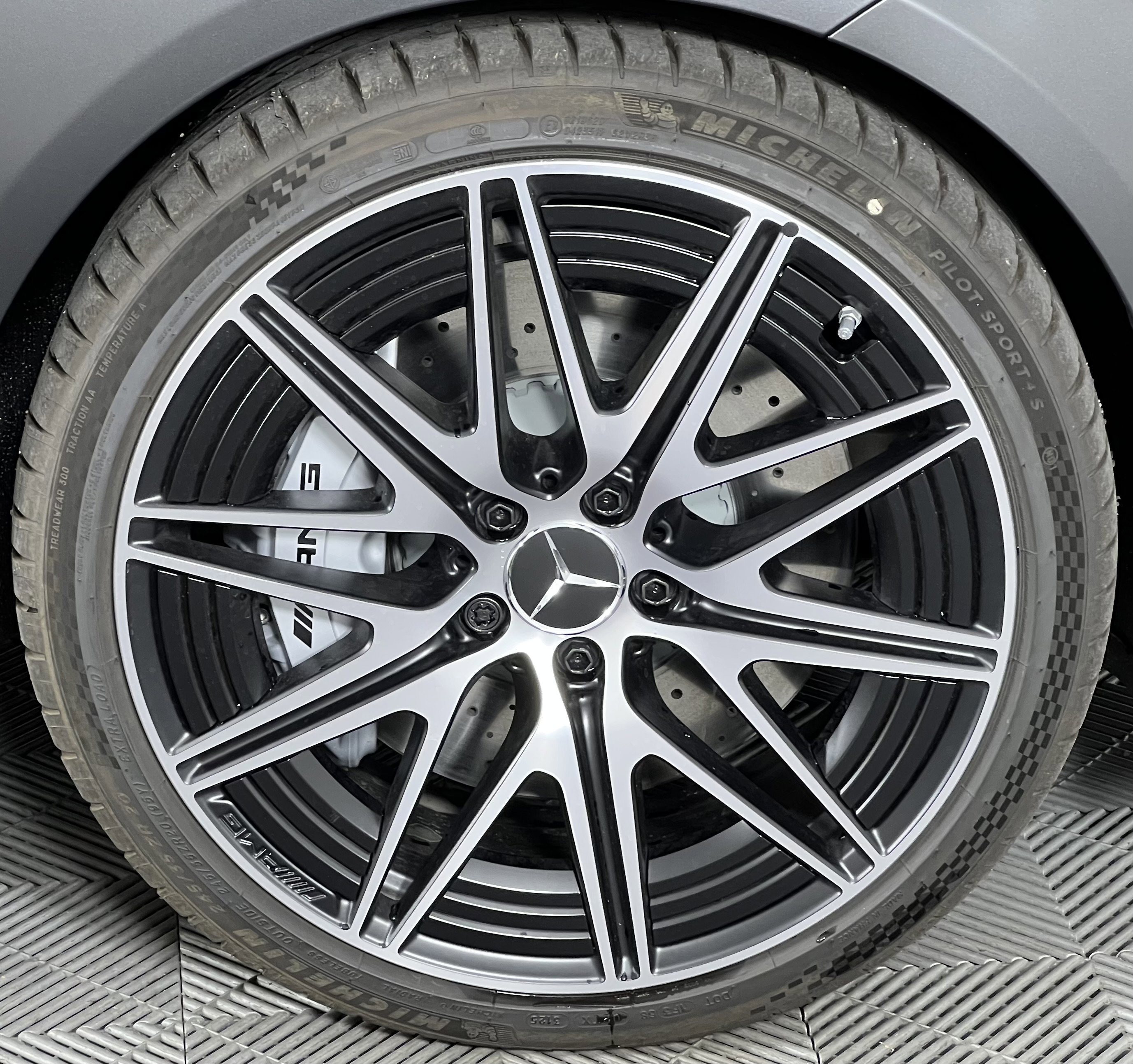 New 2026 Mercedes-Benz C 43 AMG 4MATIC Sedan image 15