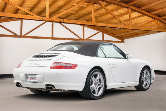 Used 2005 Porsche 911 Carrera image 6