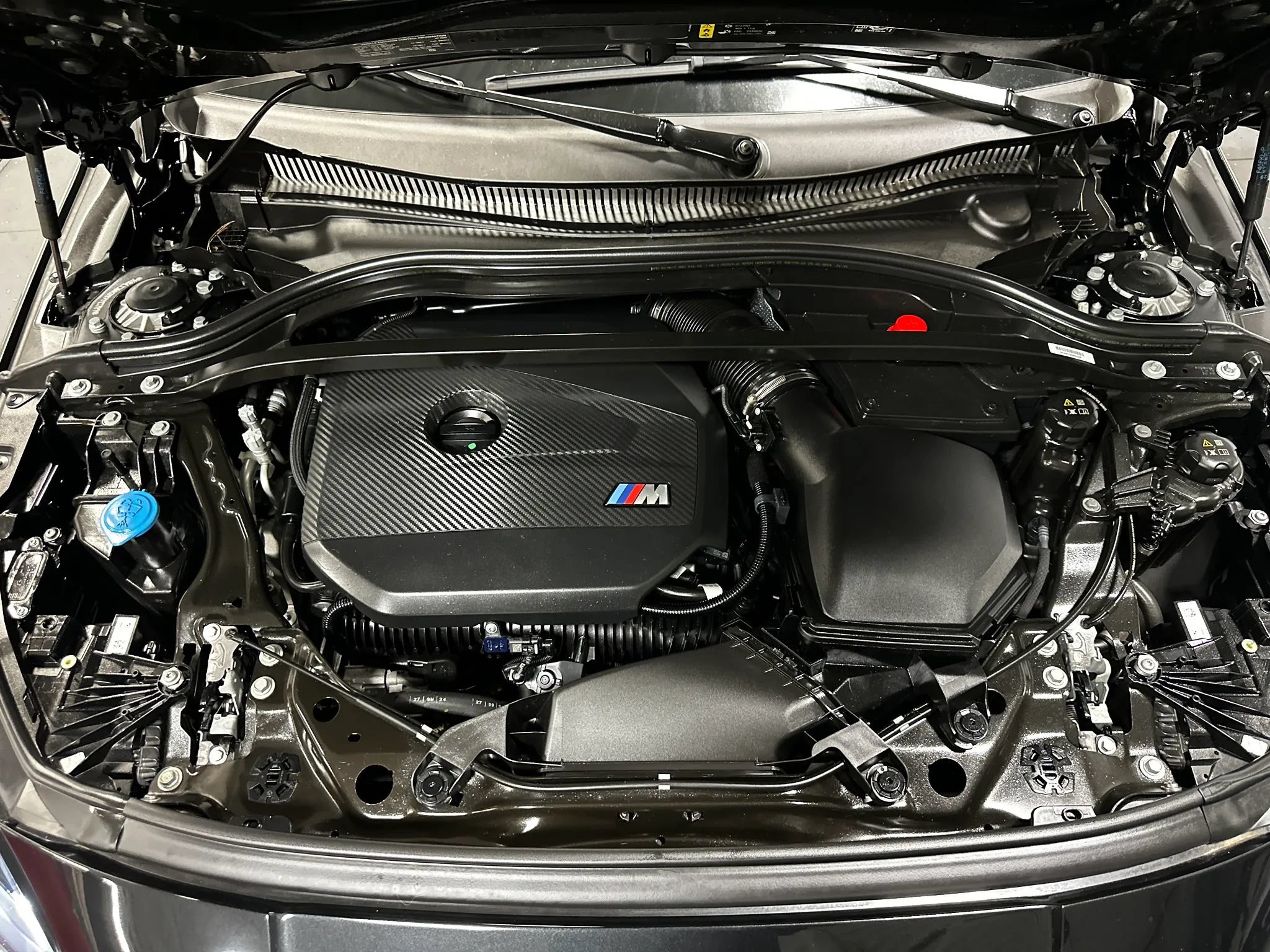 Used 2025 BMW M235i xDrive w/ M Performance Package AWD/4WD image 25