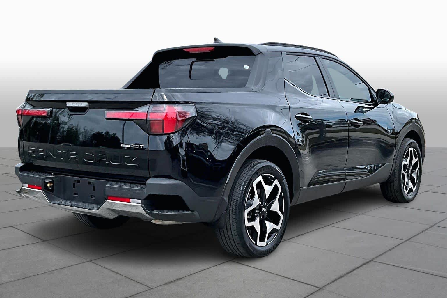 Used 2023 Hyundai Santa Cruz Limited AWD/4WD image 22