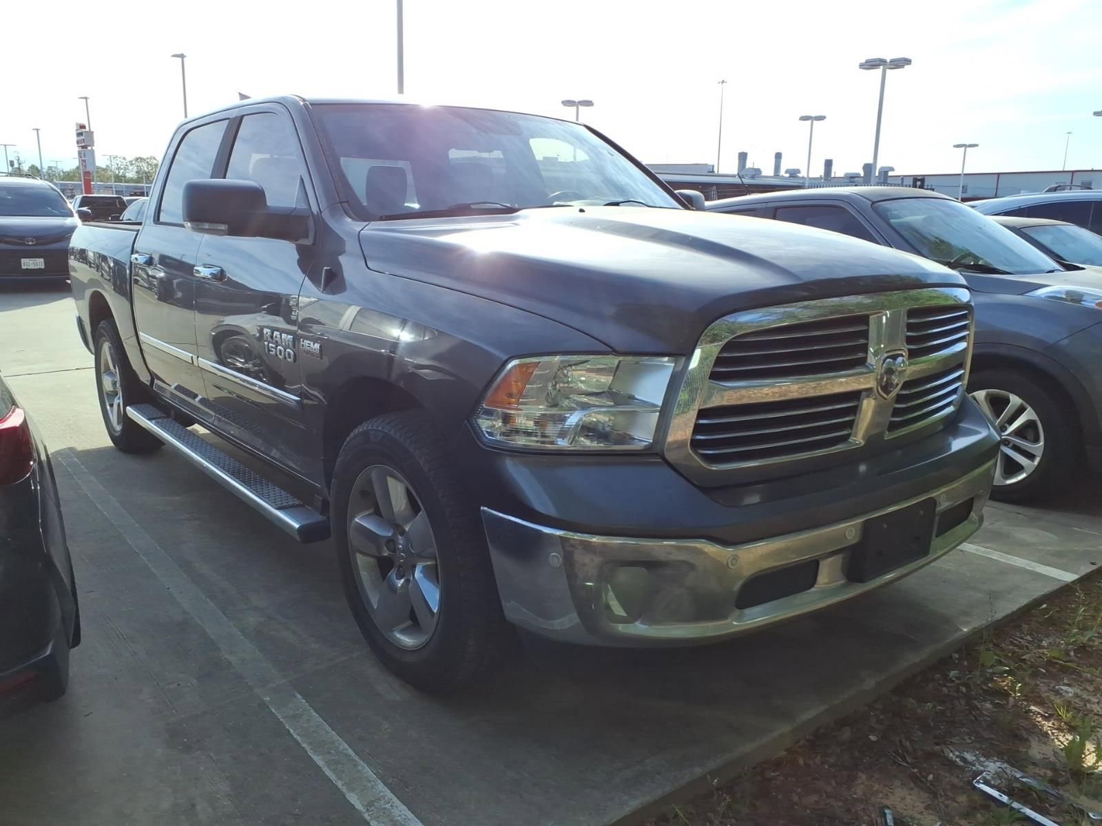 Used 2015 RAM 1500 Lone Star image 1