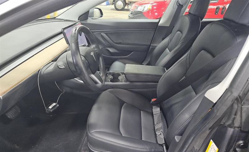 Used 2020 Tesla Model 3 Long Range image 7