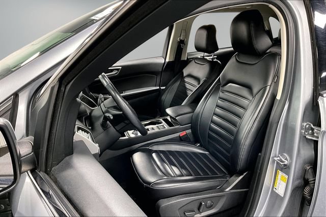 Used 2024 Ford Edge SEL AWD/4WD image 19