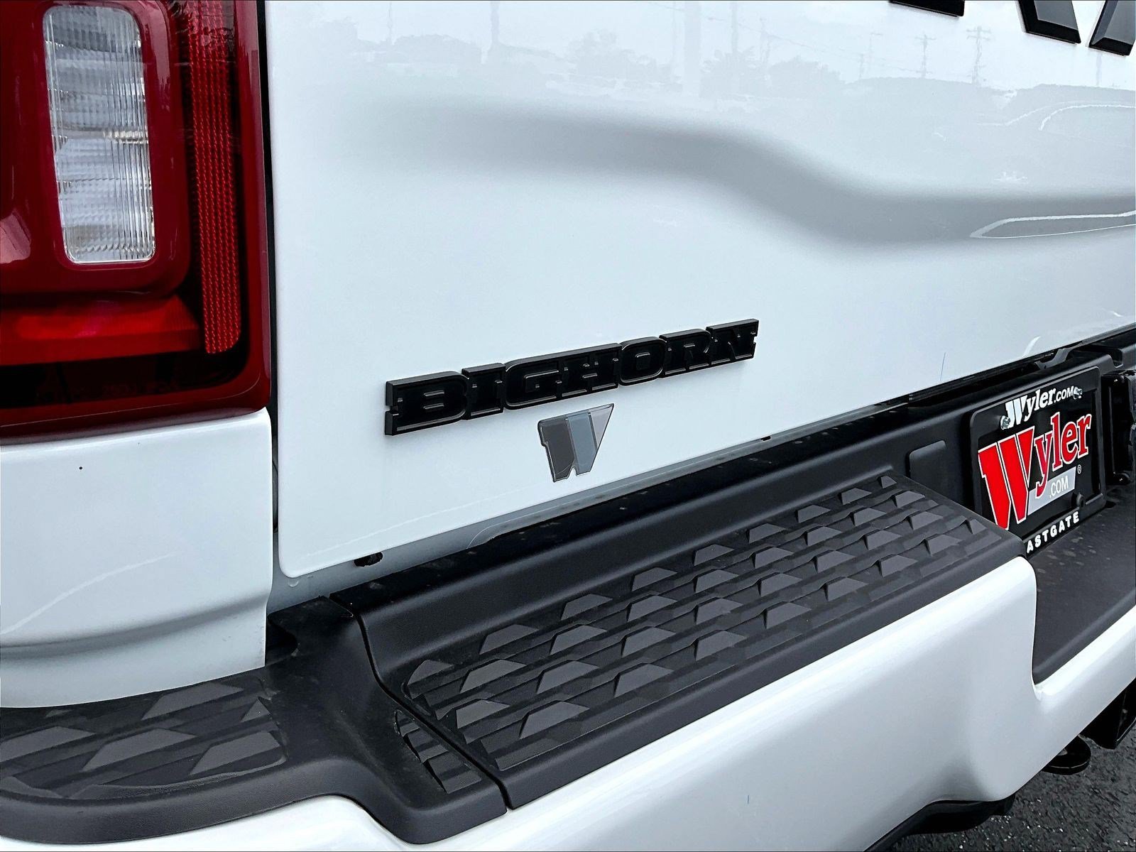 New 2026 RAM 3500 Big Horn AWD/4WD image 13