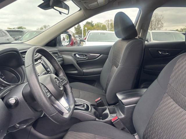 Used 2019 Nissan Rogue S w/ Special Edition Package AWD/4WD image 10