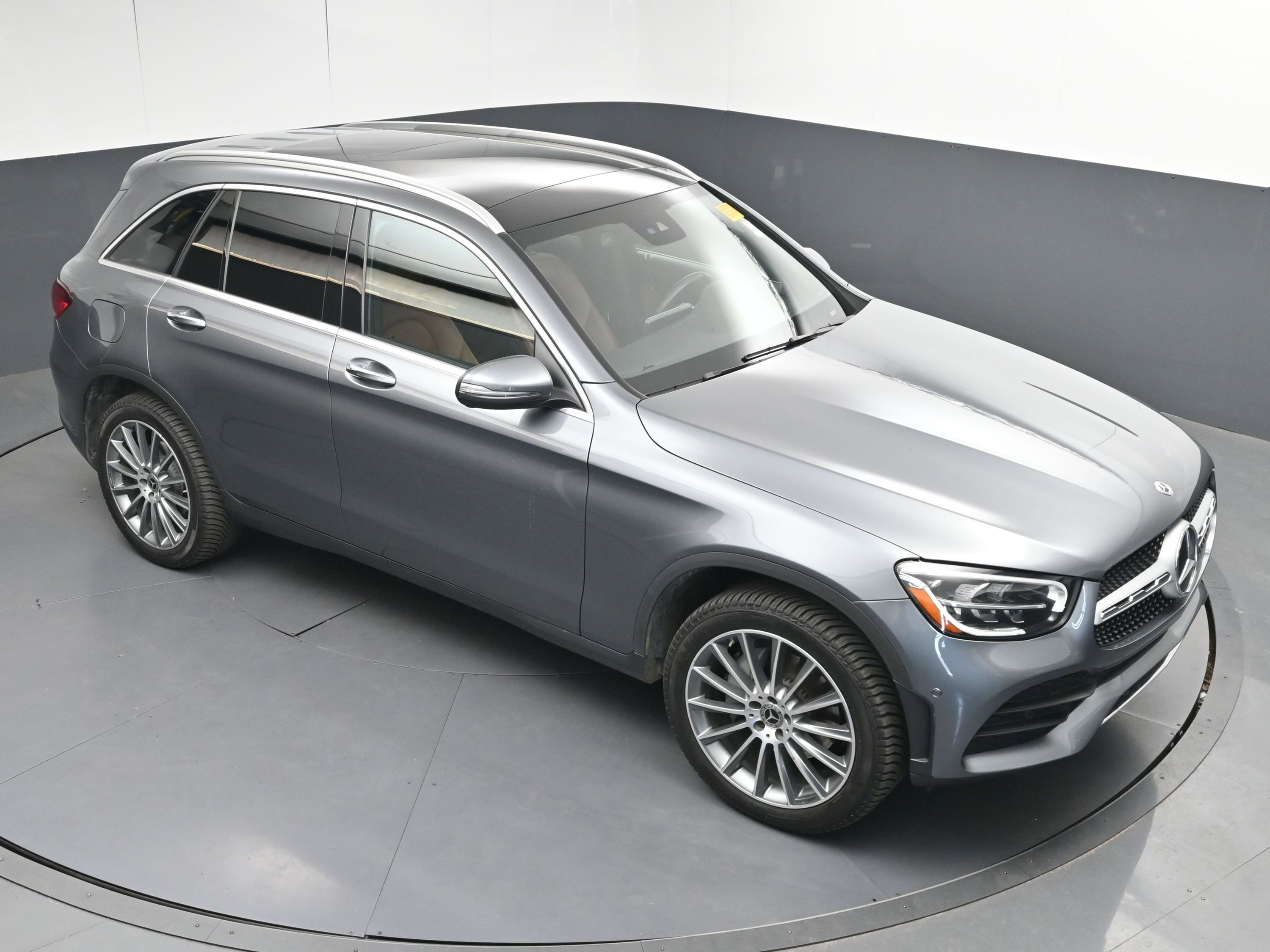 Used 2021 Mercedes-Benz GLC 300 4MATIC image 30