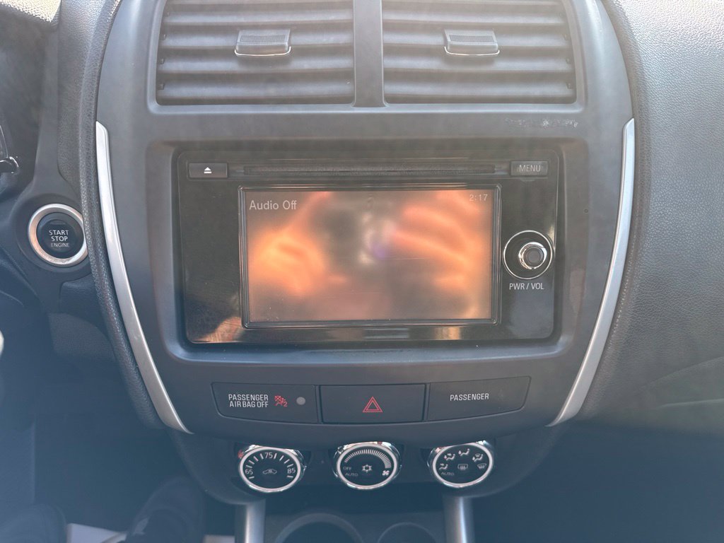 Used 2014 Mitsubishi Outlander Sport SE FWD image 13