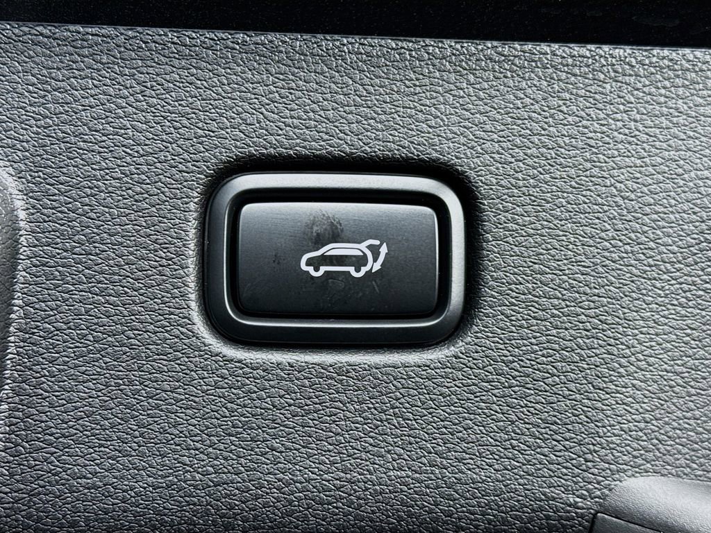 Used 2026 Kia Sportage SX image 31