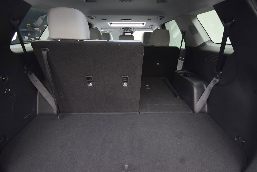 Used 2024 Hyundai Palisade SEL FWD image 34