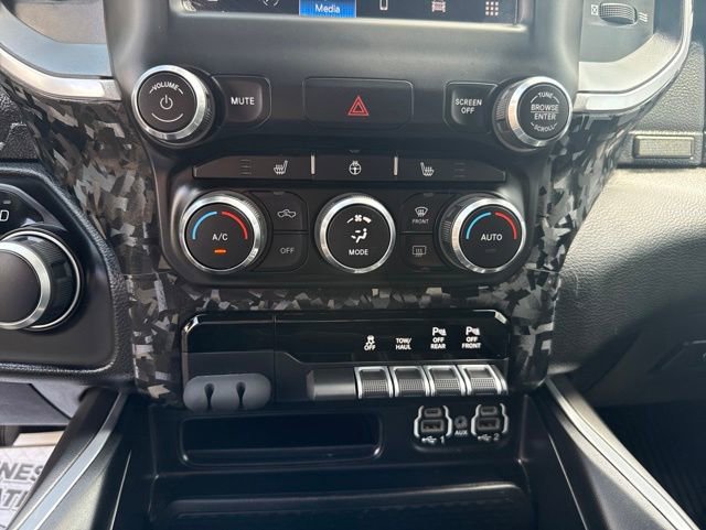 Used 2022 RAM 1500 Big Horn AWD/4WD image 14
