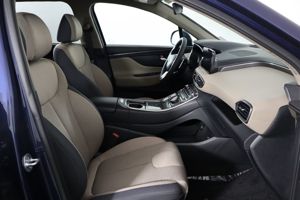 Used 2023 Hyundai Santa Fe SEL FWD image 18