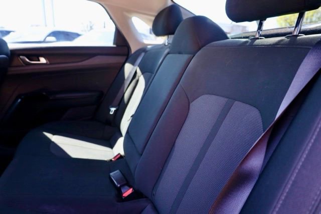 Used 2022 Kia K5 LXS image 31