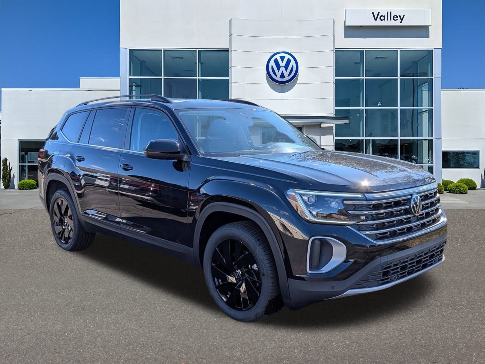 New 2026 Volkswagen Atlas SE AWD/4WD image 1