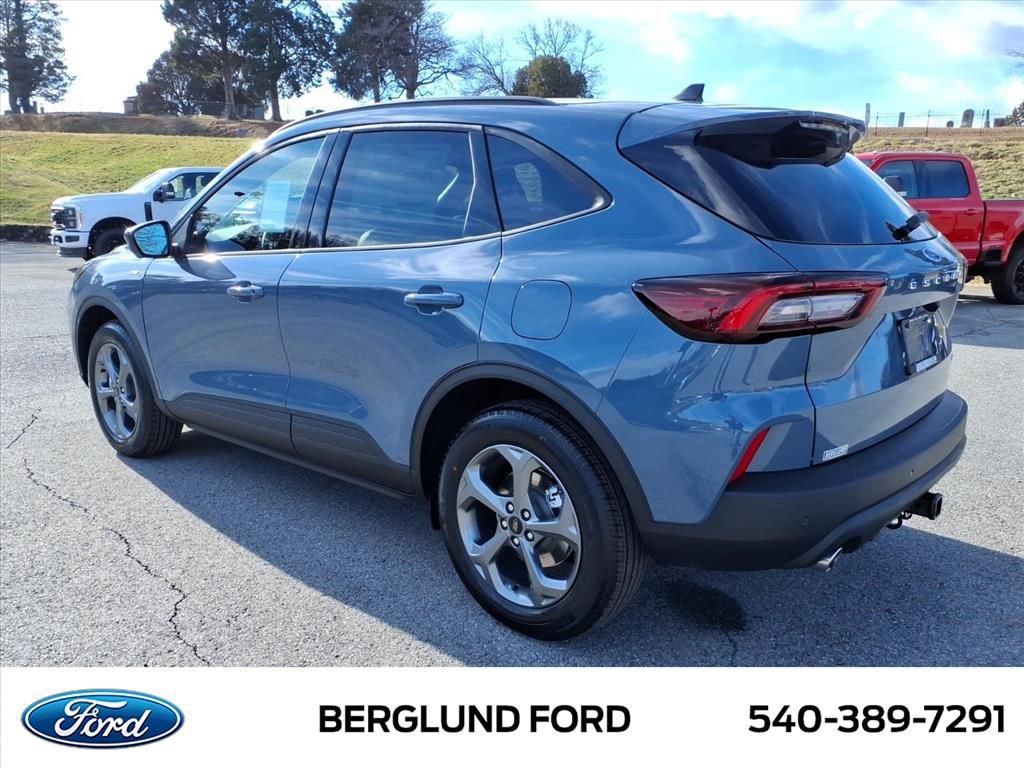 New 2026 Ford Escape ST-Line Select w/ Tech Pack #2 AWD/4WD image 7