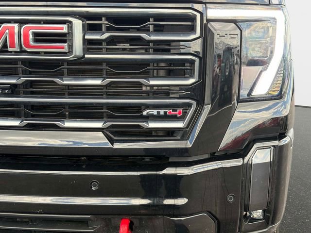 Used 2024 GMC Sierra 2500 AT4 w/ AT4 Premium Plus Package AWD/4WD image 9