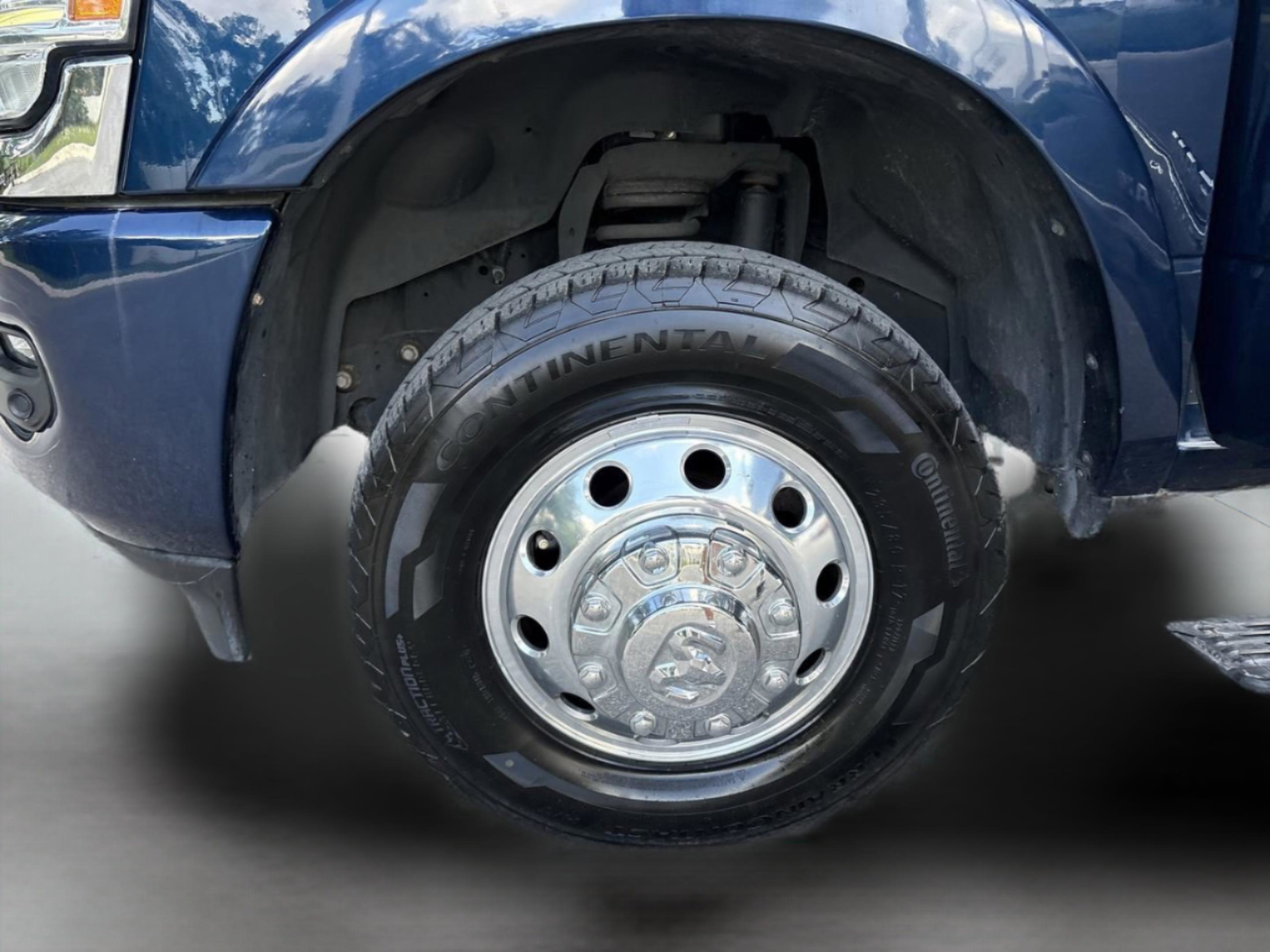 Used 2019 RAM 3500 Limited AWD/4WD image 32