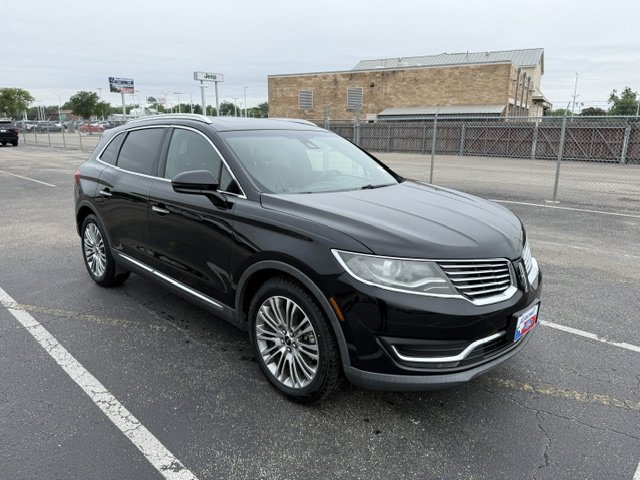 Used 2018 Lincoln MKX Reserve FWD image 3