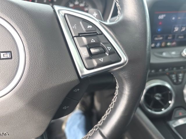 Used 2020 Chevrolet Camaro LT w/ RS Package image 20