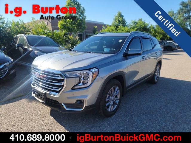 Certified 2024 GMC Terrain SLT w/ Tech Package AWD/4WD image 3