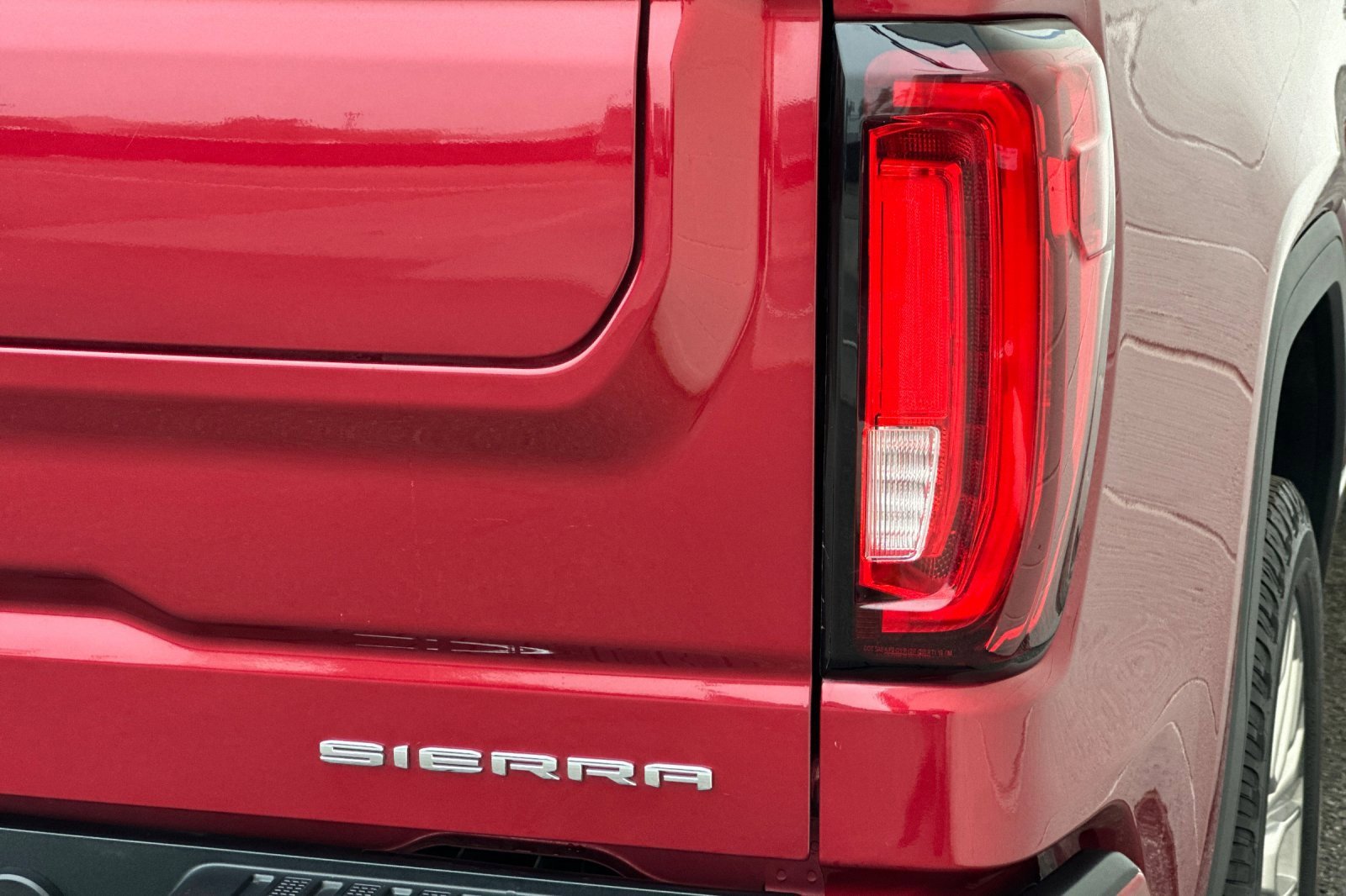 Certified 2020 GMC Sierra 1500 Denali w/ Denali Ultimate Package image 37