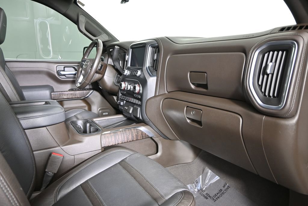 Used 2019 GMC Sierra 1500 Denali w/ Denali Ultimate Package AWD/4WD image 16