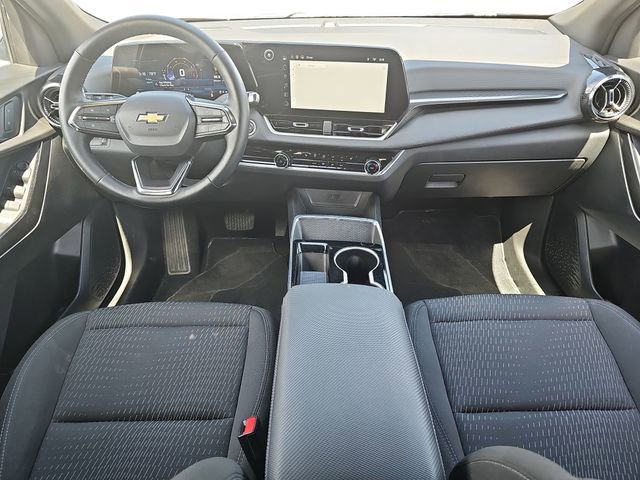 Used 2025 Chevrolet Equinox LT FWD image 11