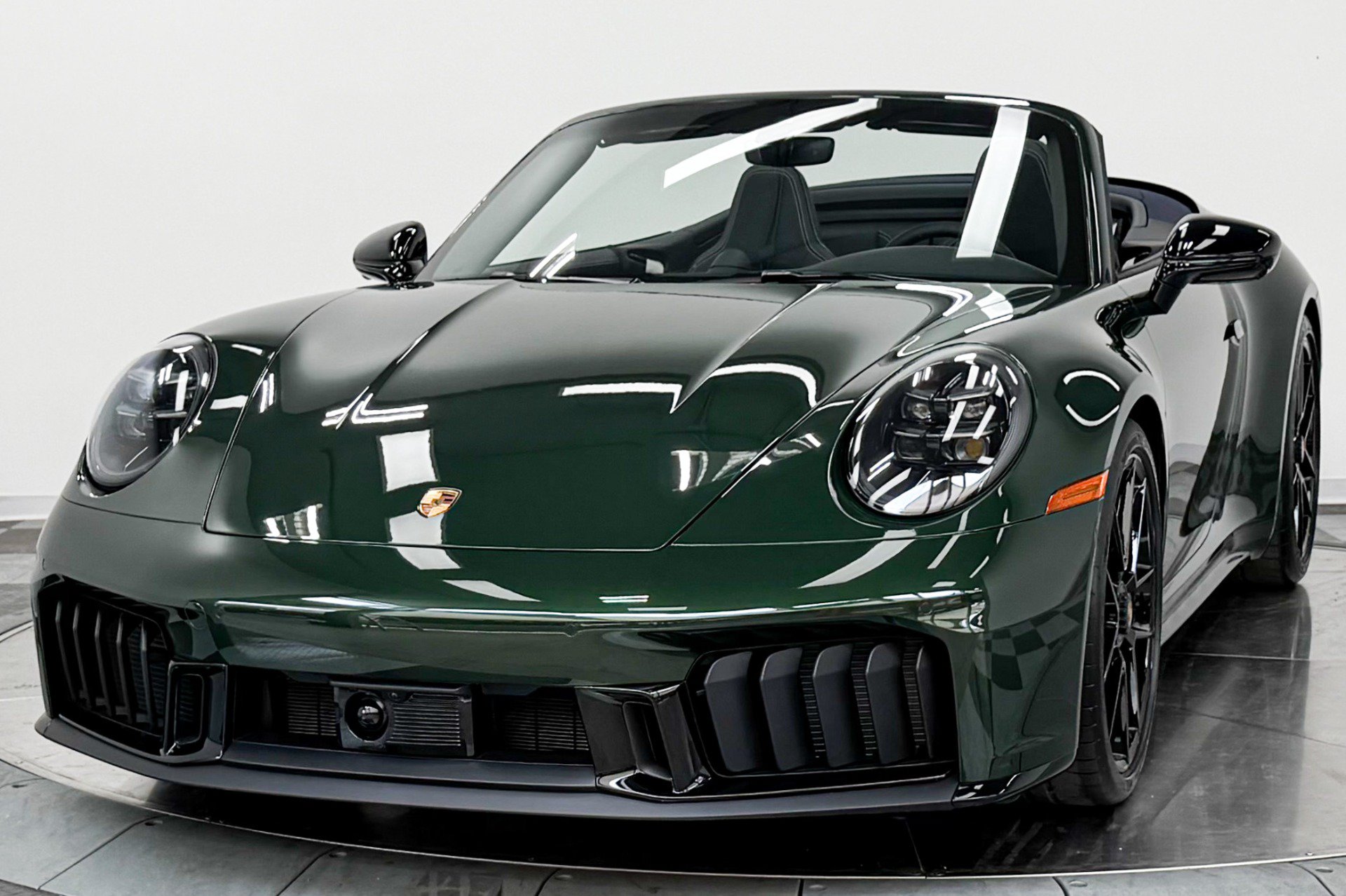 Used 2026 Porsche 911 GTS image 5