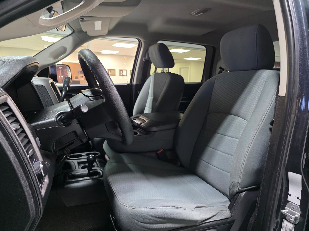 Used 2014 RAM 3500 Tradesman w/ Popular Equipment Group image 15