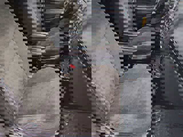 Used 2016 Dodge Grand Caravan SE image 21