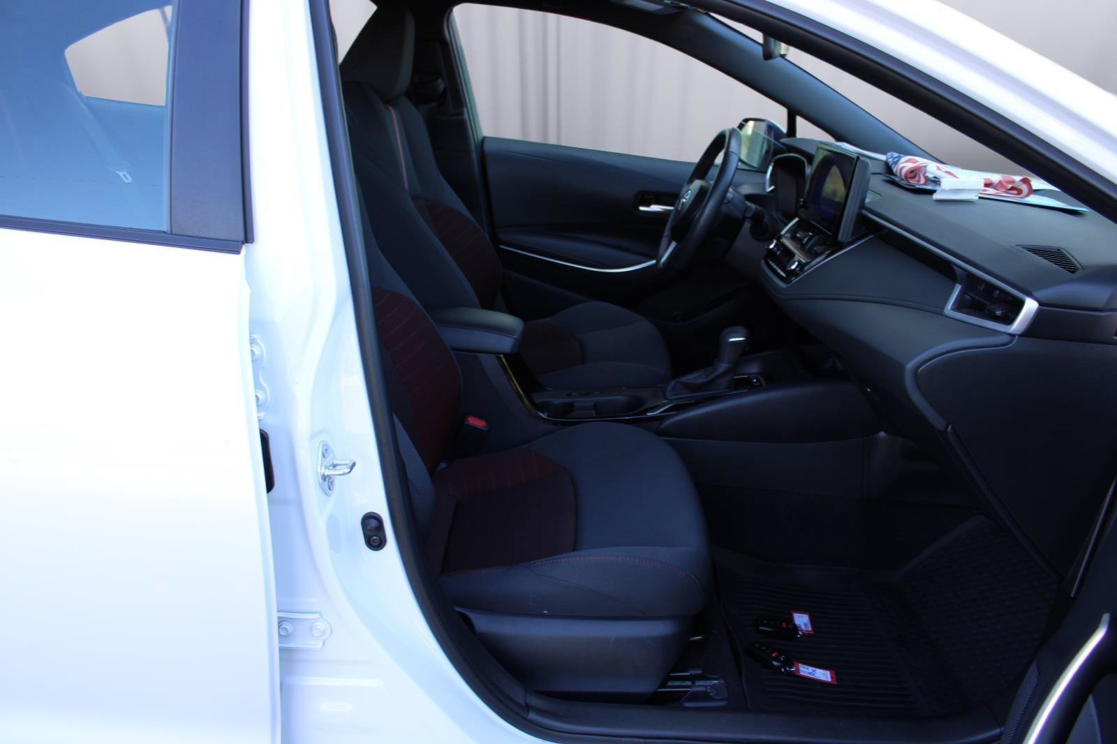 Certified 2024 Toyota Corolla SE w/ SE Convenience Package FWD image 38