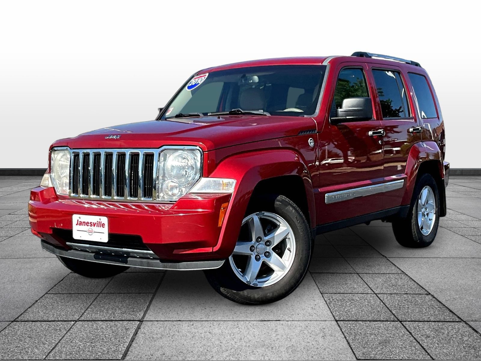 Used 2010 Jeep Liberty Limited w/ Comfort/Convenience Group AWD/4WD image 3
