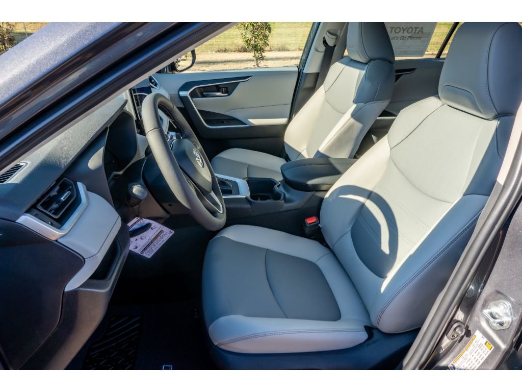 New 2025 Toyota RAV4 XLE Premium image 11
