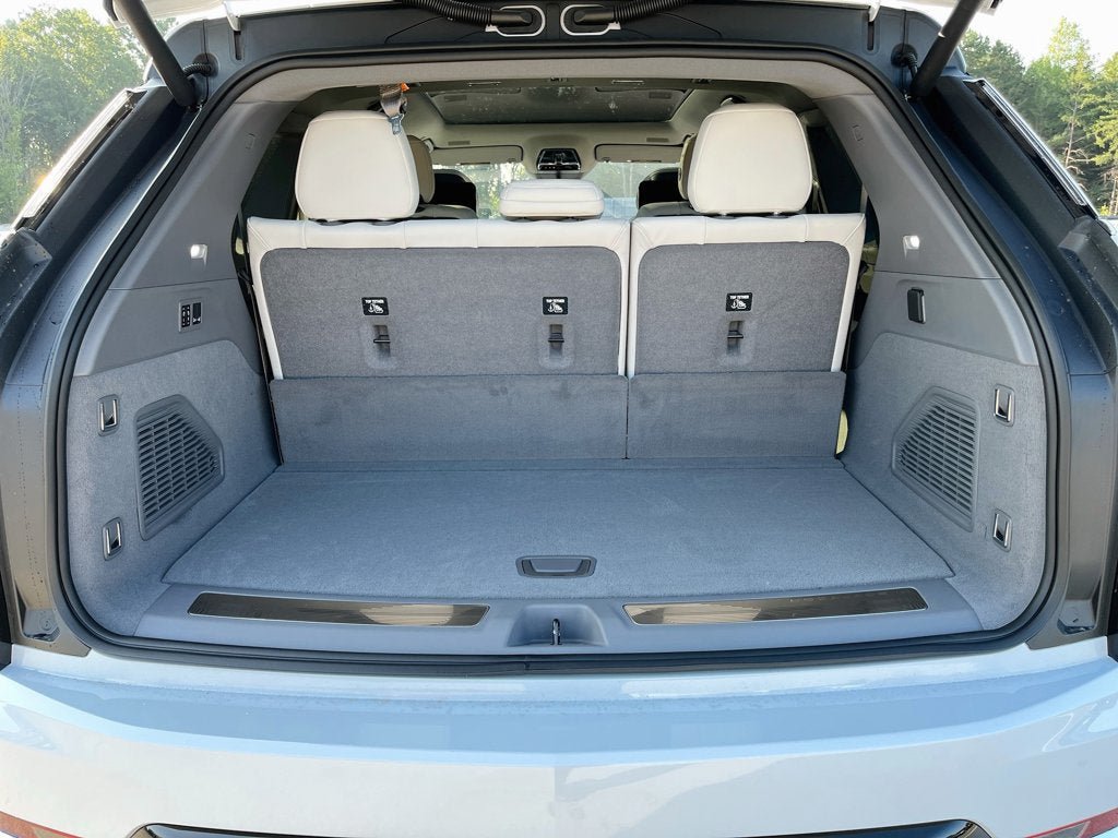 New 2026 Cadillac Escalade IQ Luxury 1 AWD/4WD image 31