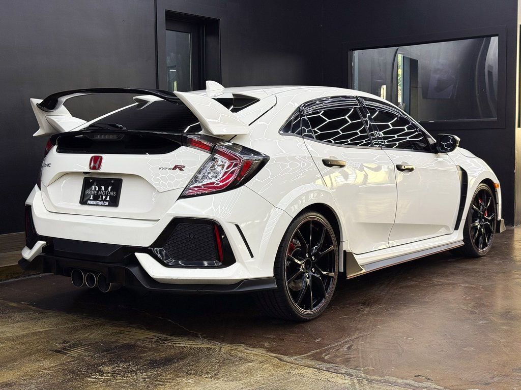 Used 2019 Honda Civic Type R image 9