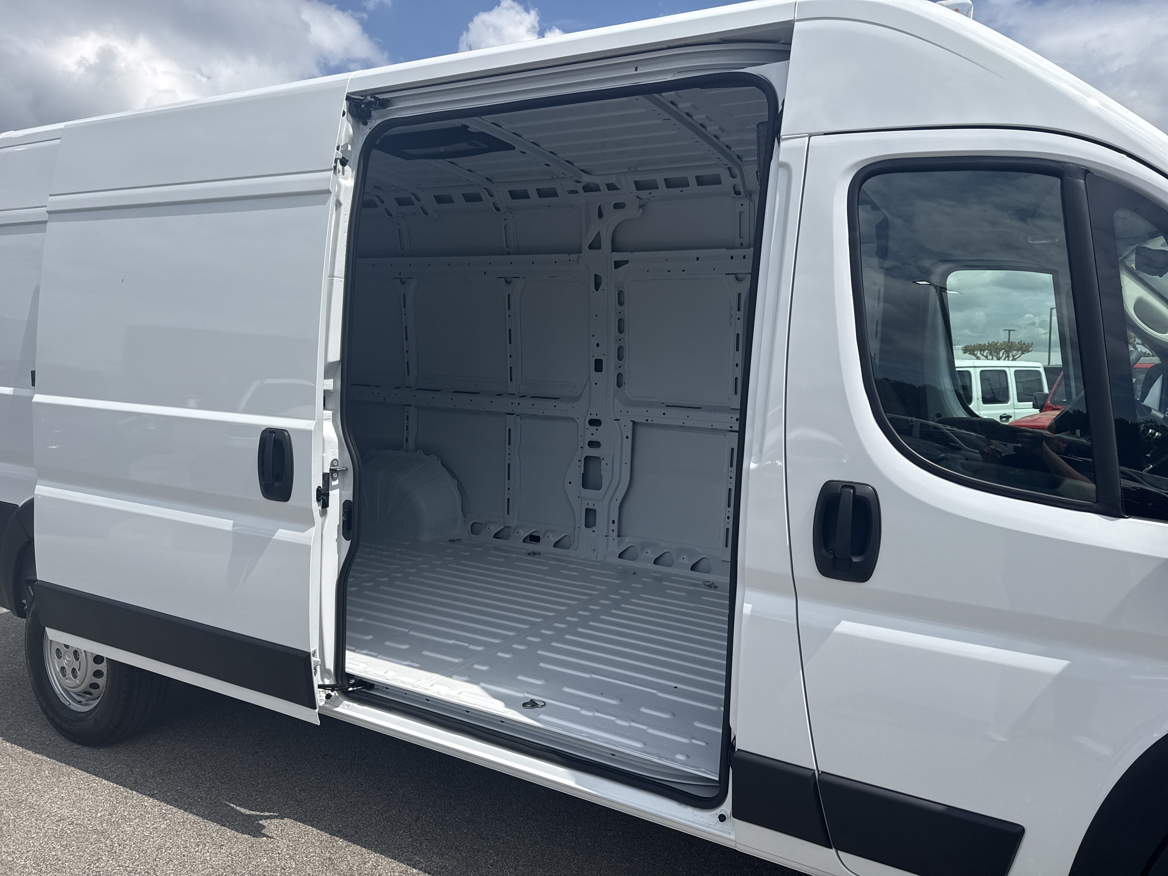 New 2026 RAM ProMaster 2500 w/ Safety Group FWD image 17