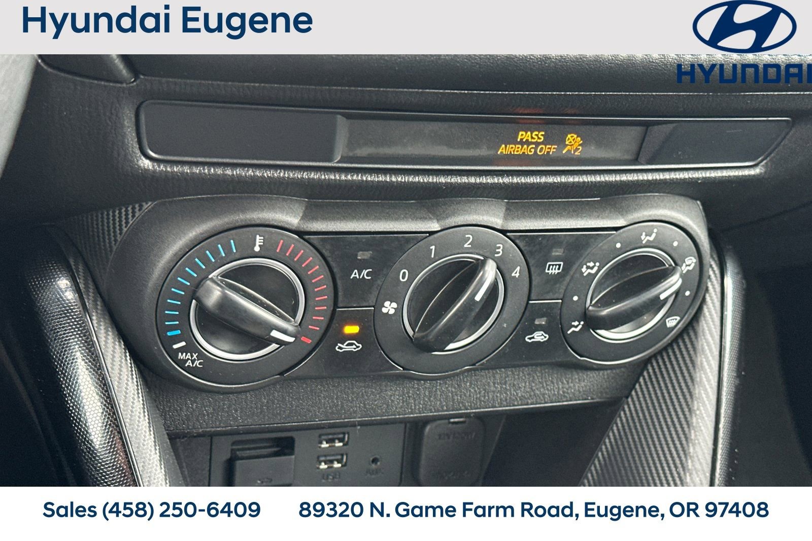 Used 2017 Toyota Yaris iA image 23