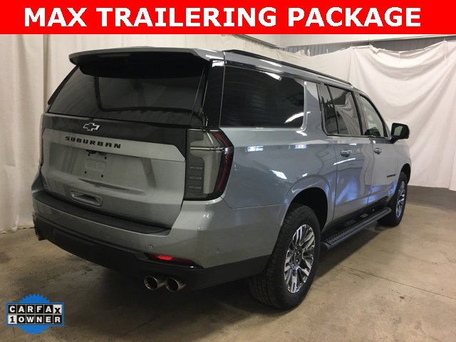 Used 2025 Chevrolet Suburban Z71 w/ Comfort Package image 5