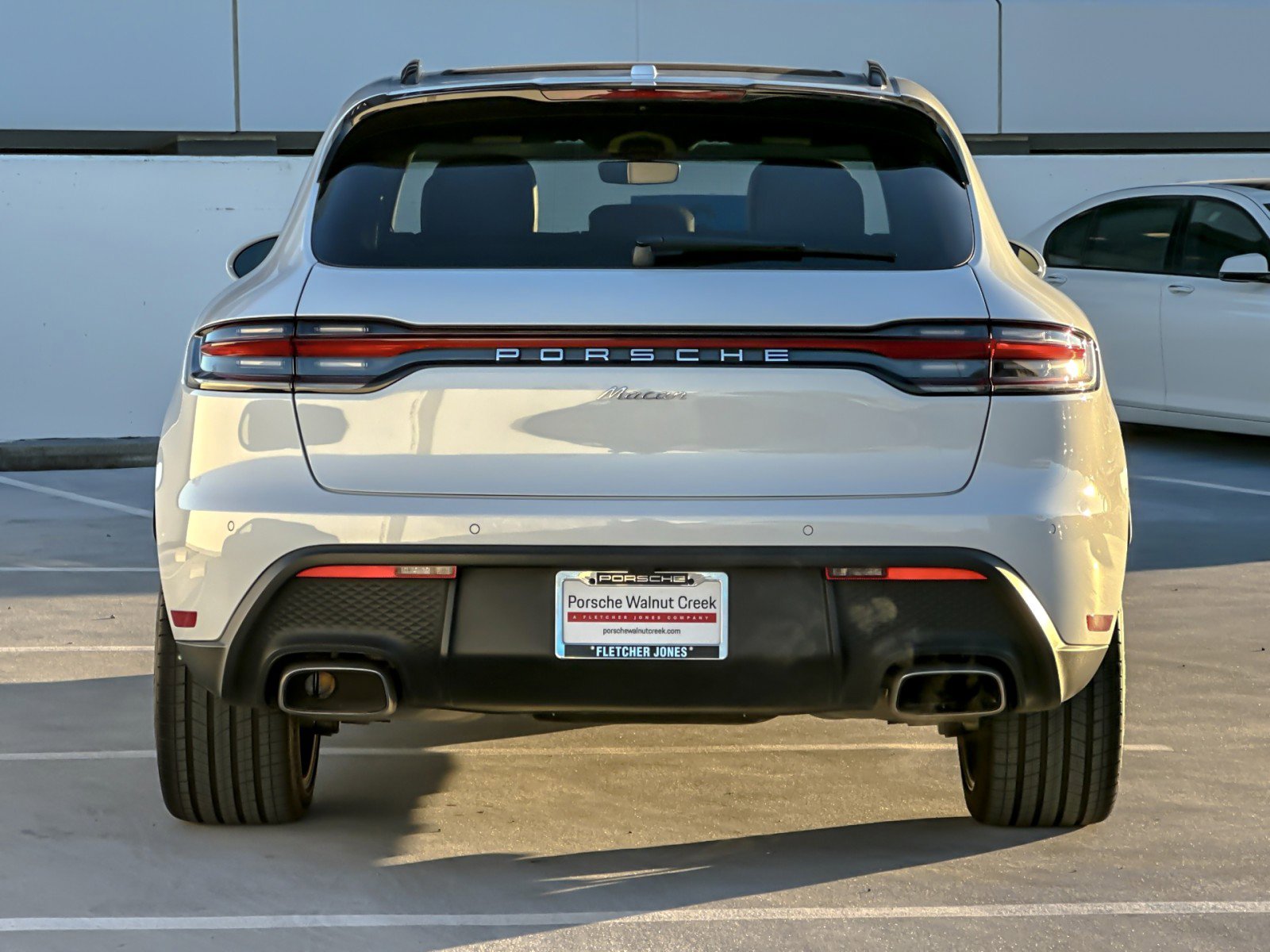 Used 2025 Porsche Macan image 7