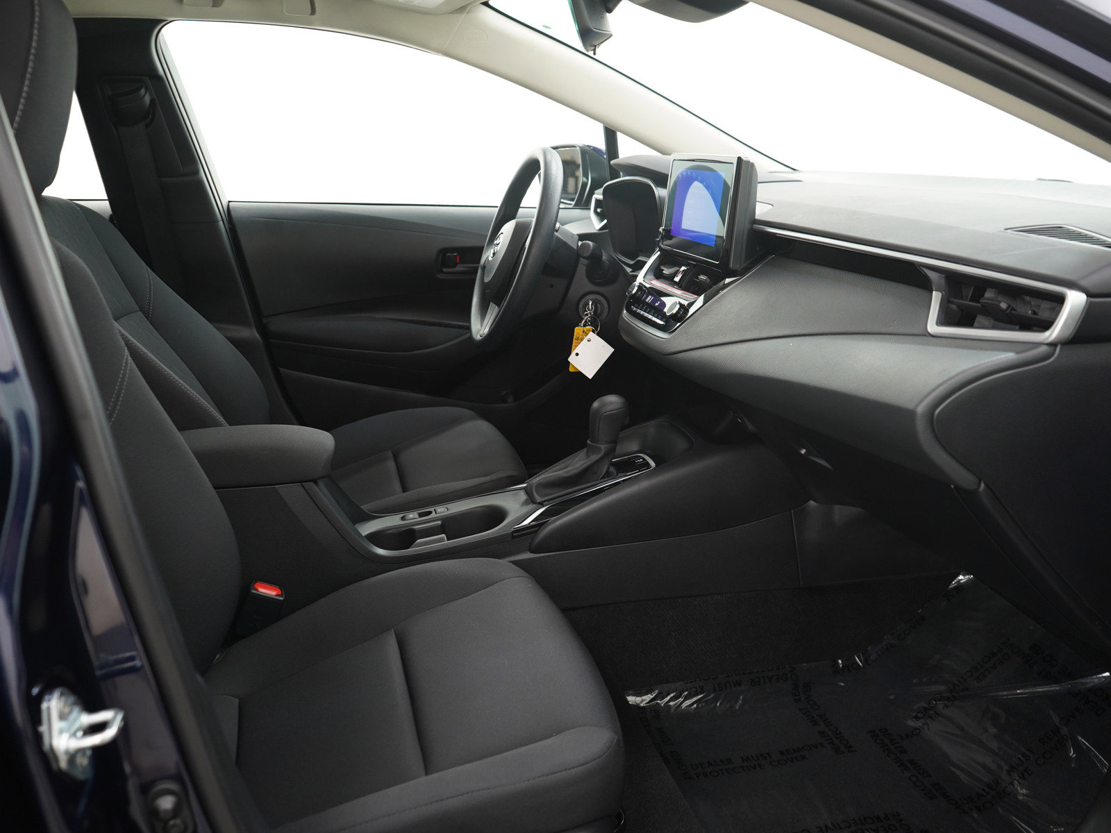 Used 2023 Toyota Corolla LE FWD image 11