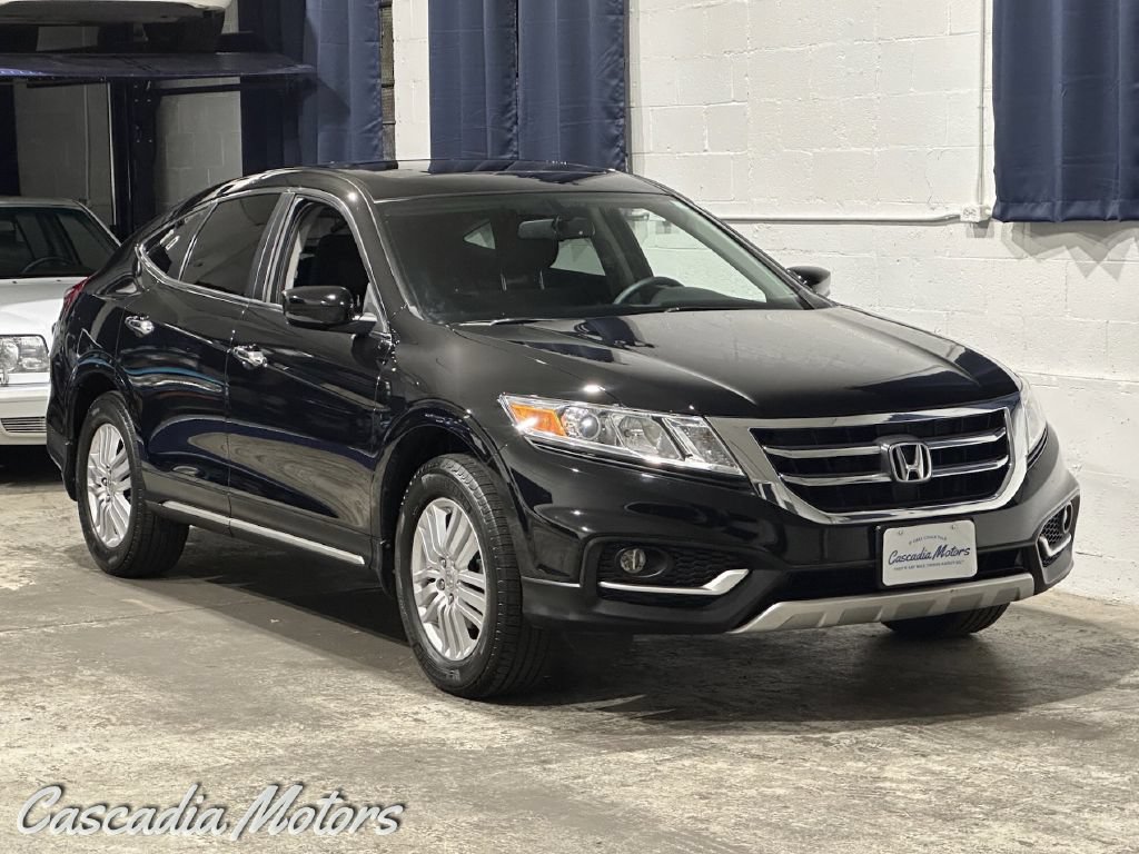 Used 2013 Honda Crosstour EX image 1