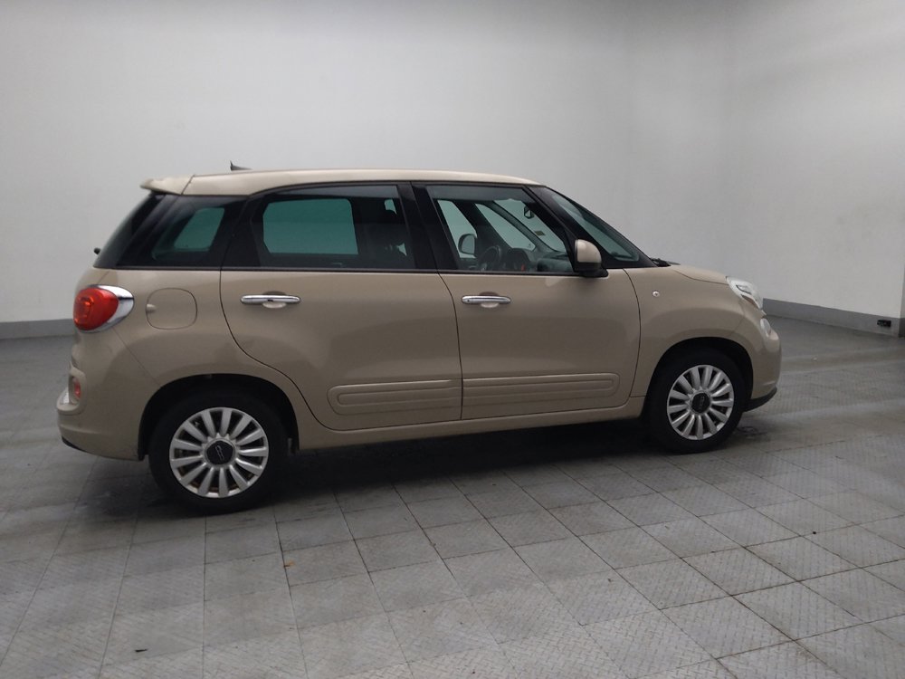 Used 2017 FIAT 500L Pop w/ Popular Equipment Package image 10