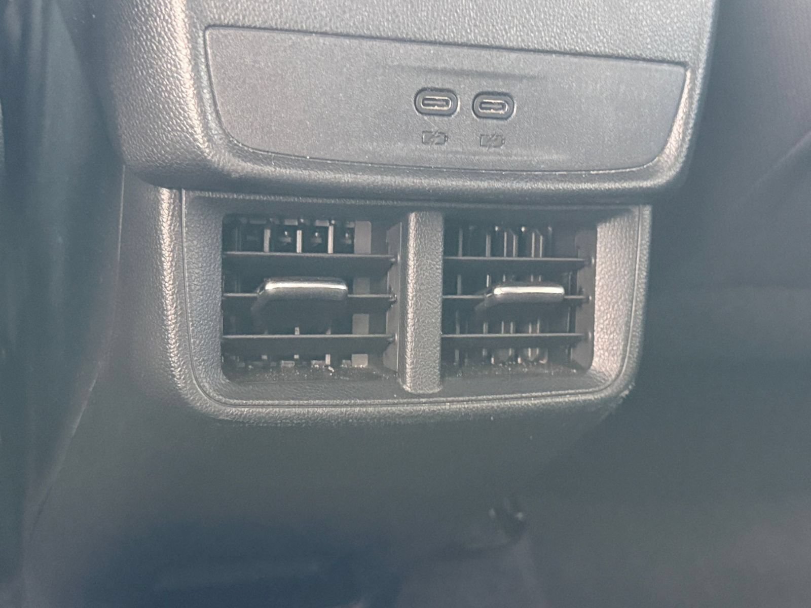 Used 2025 Chevrolet Equinox LT FWD image 22