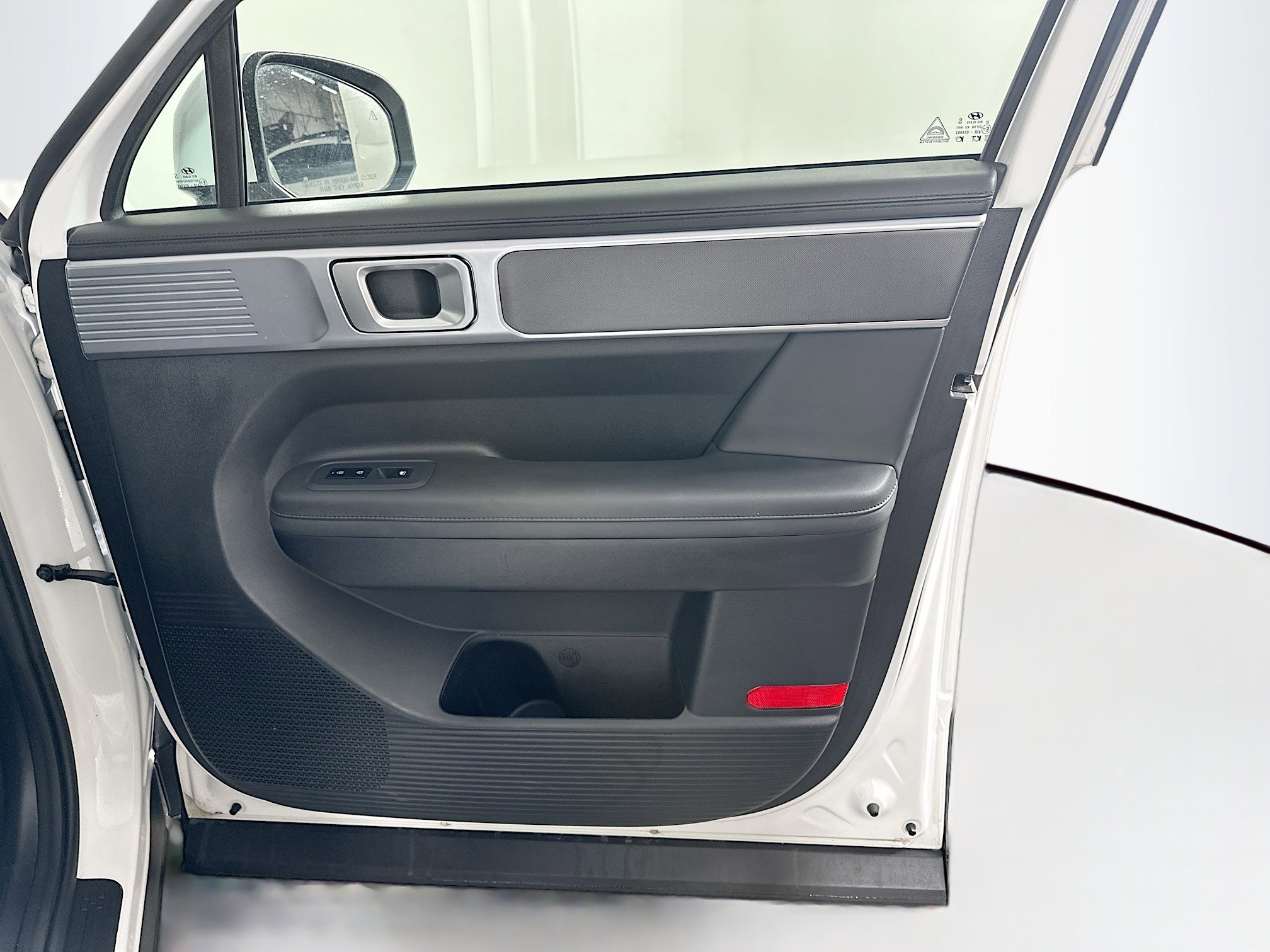 Used 2025 Hyundai Santa Fe SEL image 34