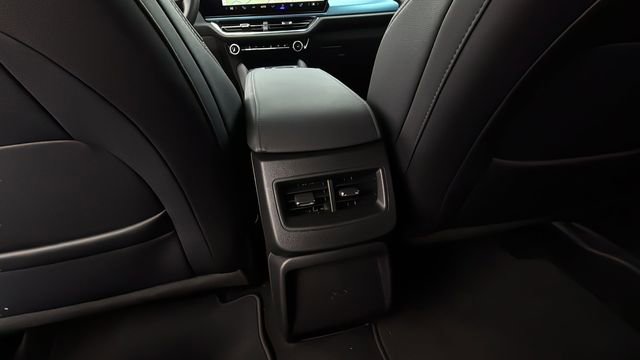 Certified 2025 Chevrolet Equinox EV LT w/ Convenience Package image 20