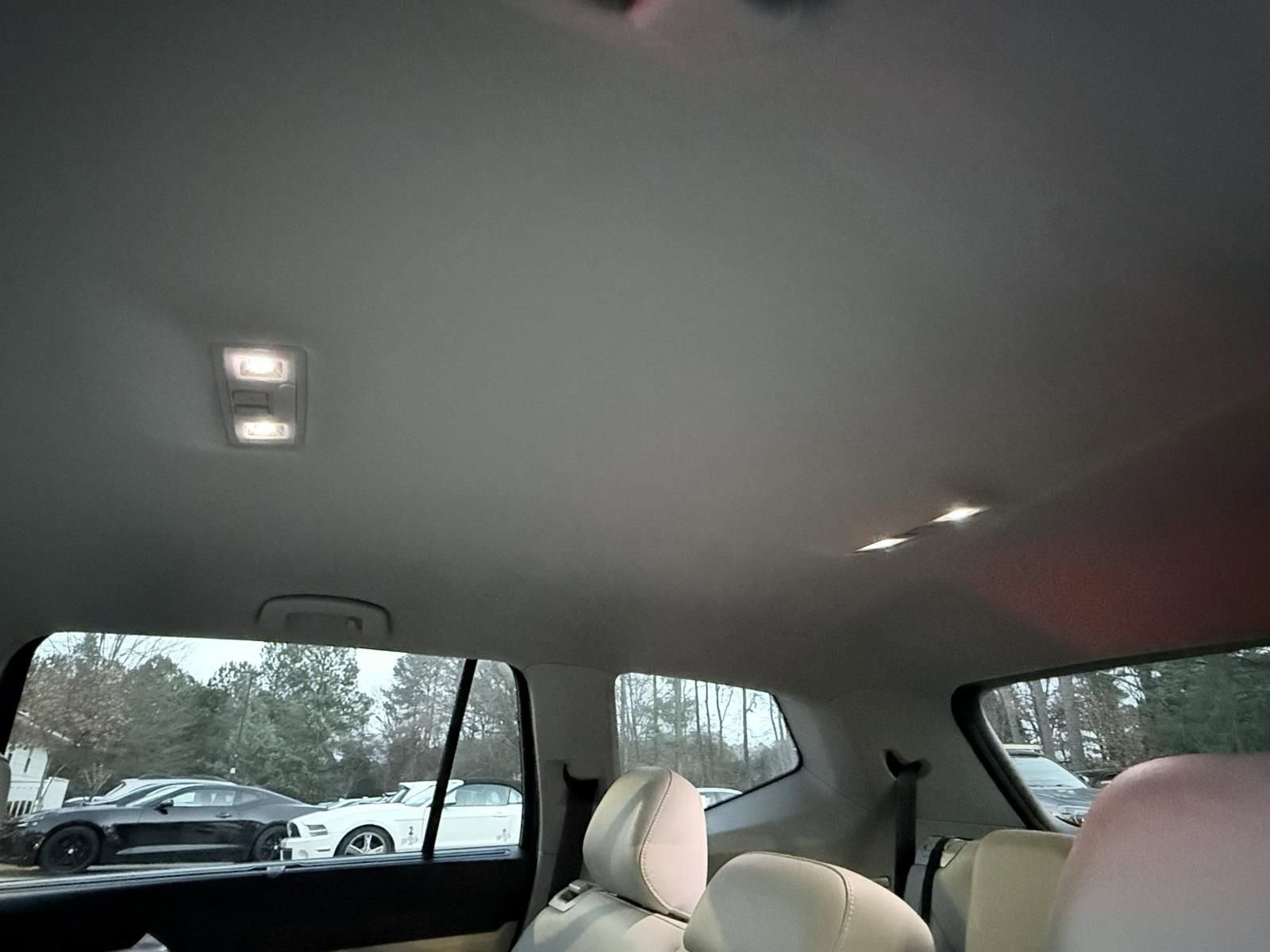 Used 2021 Volkswagen Atlas SE image 27