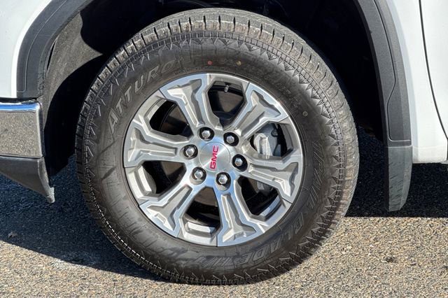 Used 2024 GMC Sierra 1500 SLT image 45