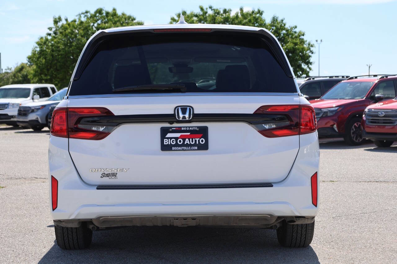 Used 2025 Honda Odyssey EX-L image 10