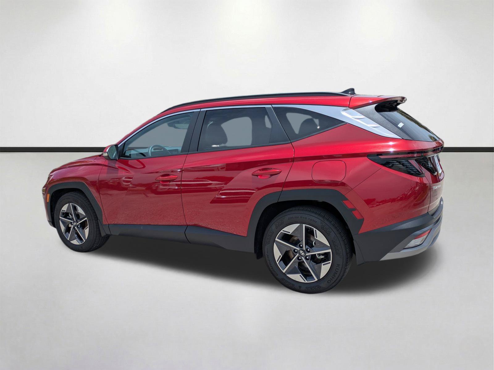 Used 2025 Hyundai Tucson SEL FWD image 6
